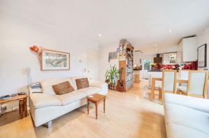 Photo 1- click for photo gallery